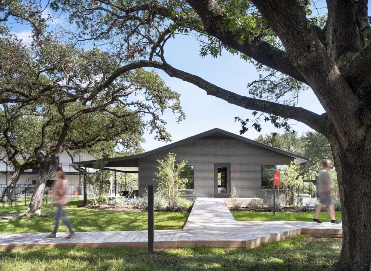 The Ruby Hotel Round Rock Εξωτερικό φωτογραφία