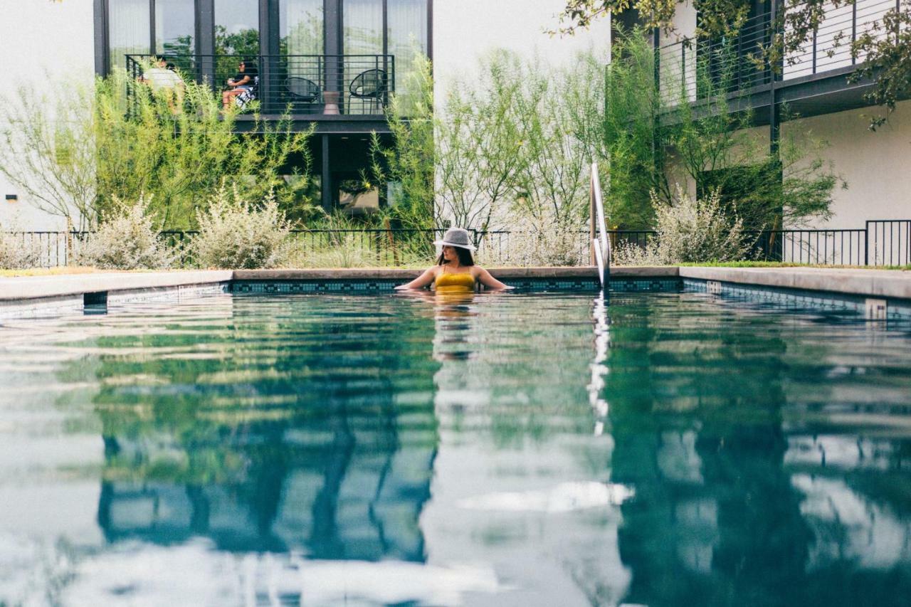 The Ruby Hotel Round Rock Εξωτερικό φωτογραφία